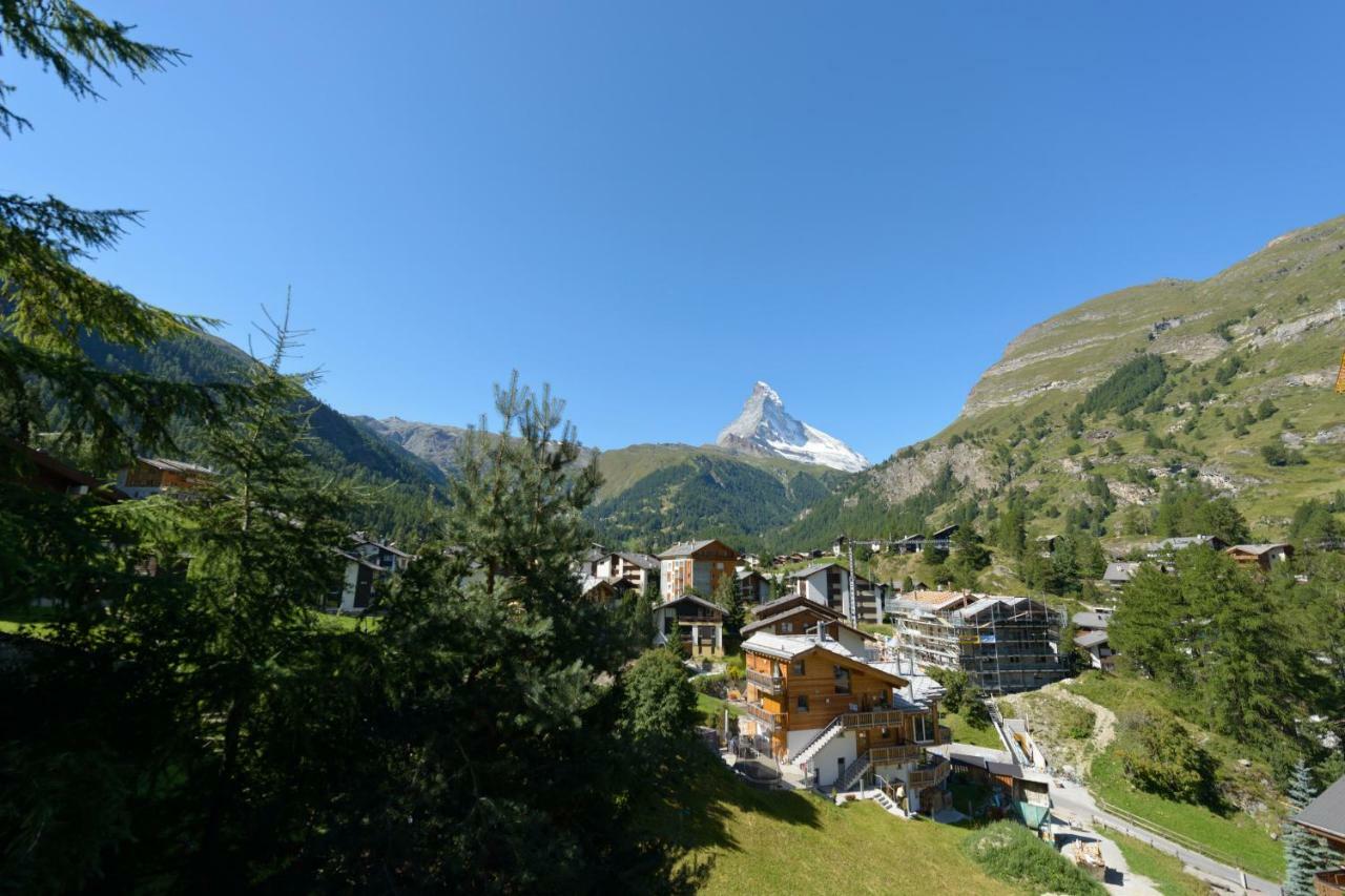 체르마트 Chalet Kisseye With Heated Pool And Matterhorn Views 아파트 외부 사진